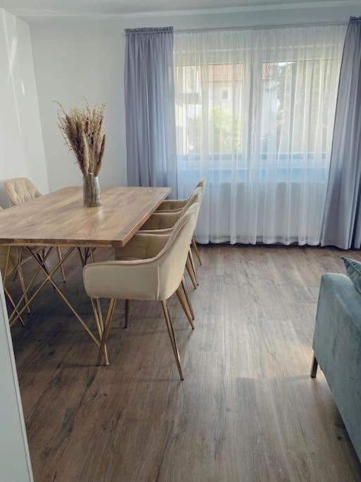 Moderne Und Stilvolle 3 Zimmer Wohnung Bayreuth Luaran gambar